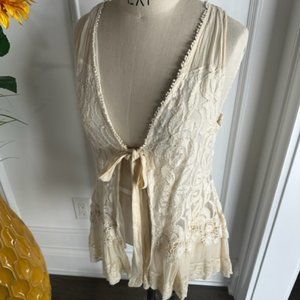 Crème Lace baby doll style vest